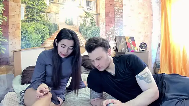  littleangie  online show from 15, 4, 2026