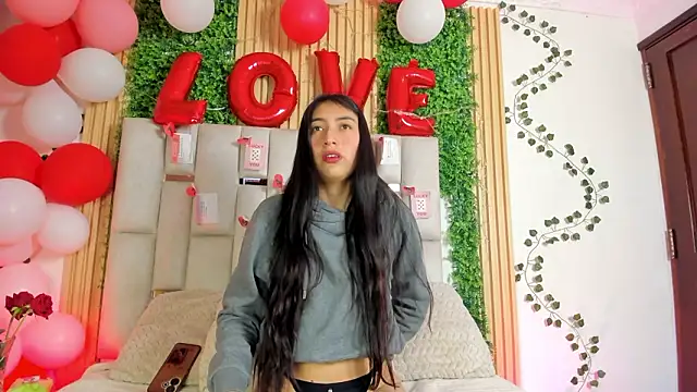 Snapshot of Emma_Nmm chatting on 21, 2, 2026 Emma Nmm online show from 21, 2, 2026