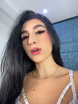 Snapshot of BadLilAngelXXX chatting on 15, 5, 2026 BadLilAngelXXX online show from 15, 5, 2026