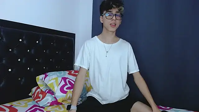 gabriel x18 online show from 10, 4, 2026