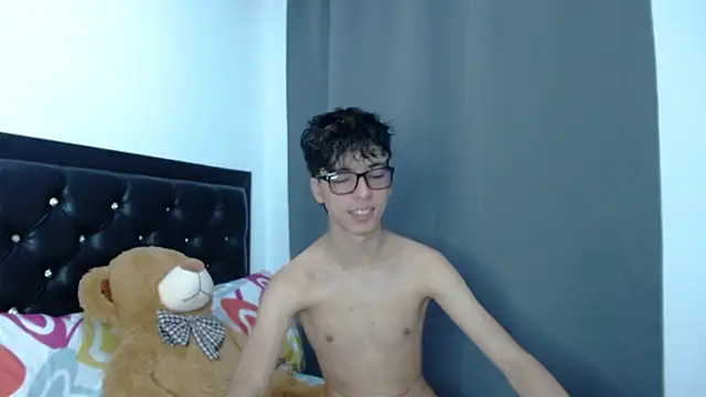 gabriel x18 online show from 16, 4, 2026