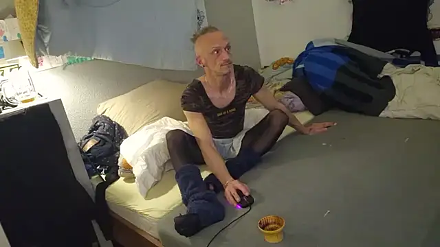 Snapshot of WildundJung chatting on 21, 3, 2026 WildundJung online show from 21, 3, 2026