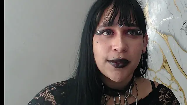 Snapshot of valen_ros chatting on 6, 5, 2026 valen ros online show from 6, 5, 2026