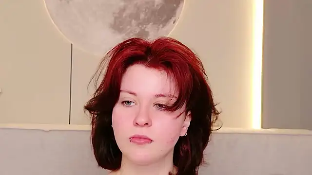 Milana Bold online show from 19, 5, 2026