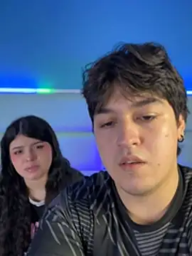 Snapshot of EmilyAndAndrew chatting on 13, 2, 2026 EmilyAndAndrew online show from 13, 2, 2026