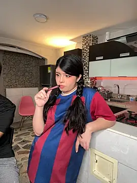 EmilyAndAndrew online show from 4, 4, 2026