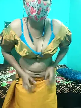 Snapshot of Tamilkannadacouple chatting on 6, 3, 2026 Tamilkannadacouple online show from 6, 3, 2026