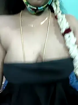 Snapshot of Tamilkannadacouple chatting on 9, 4, 2026 Tamilkannadacouple online show from 9, 4, 2026