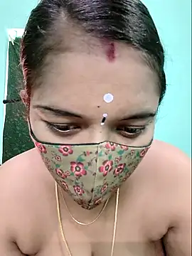 Snapshot of Tamilkannadacouple chatting on 12, 4, 2026 Tamilkannadacouple online show from 12, 4, 2026