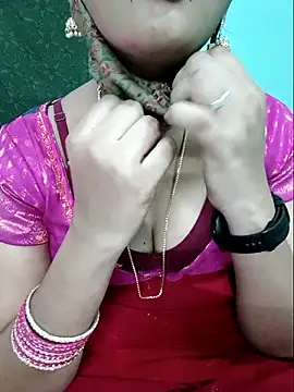 Snapshot of Tamilkannadacouple chatting on 20, 4, 2026 Tamilkannadacouple online show from 20, 4, 2026