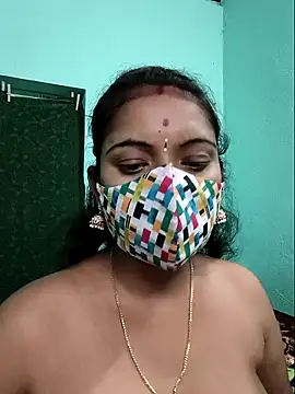 Snapshot of Tamilkannadacouple chatting on 29, 4, 2026 Tamilkannadacouple online show from 29, 4, 2026