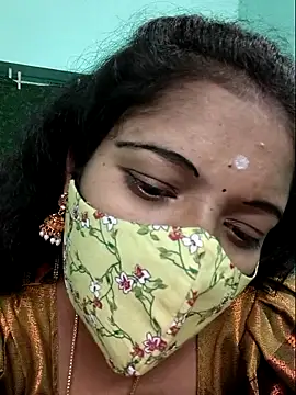 Snapshot of Tamilkannadacouple chatting on 11, 5, 2026 Tamilkannadacouple online show from 11, 5, 2026