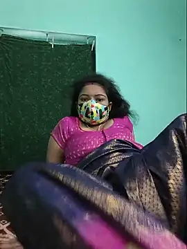 Snapshot of Tamilkannadacouple chatting on 28, 5, 2026 Tamilkannadacouple online show from 28, 5, 2026
