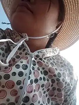 Snapshot of cuunon11 chatting on 2, 3, 2026 cuunon11 online show from 2, 3, 2026