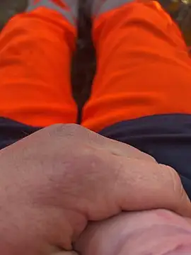 Snapshot of enormebitedu31 chatting on 2, 3, 2026 enormebitedu31 online show from 2, 3, 2026