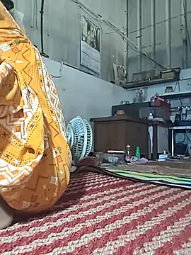 Snapshot of Sweet-runi chatting on 10, 4, 2026 Sweet-runi online show from 10, 4, 2026