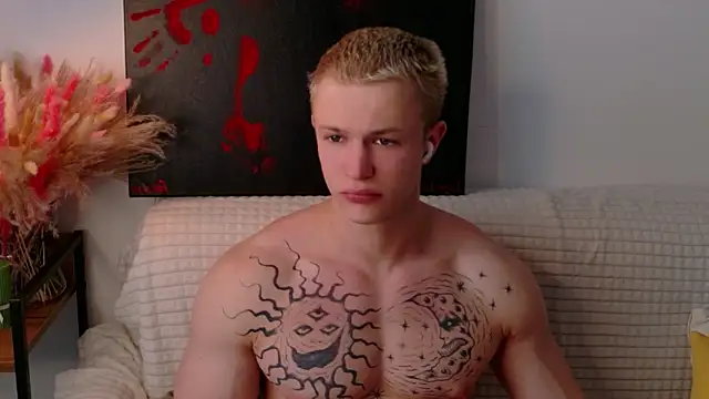 Snapshot of SterlingNoir chatting on 16, 2, 2026 SterlingNoir online show from 16, 2, 2026