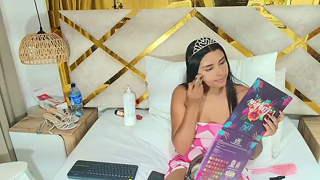 Madeline Foxxxy online show from 24, 2, 2026