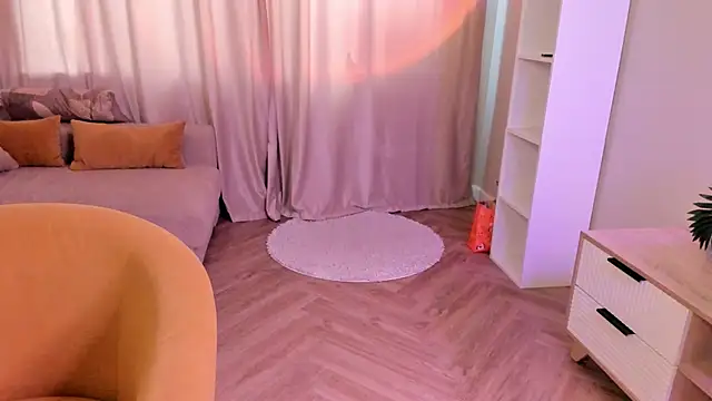 Snapshot of MariamGravert chatting on 13, 2, 2026 MariamGravert online show from 13, 2, 2026