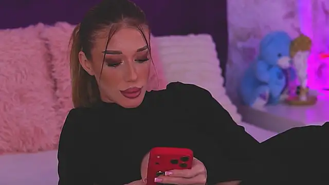 EllinaNuria online show from 29, 3, 2026