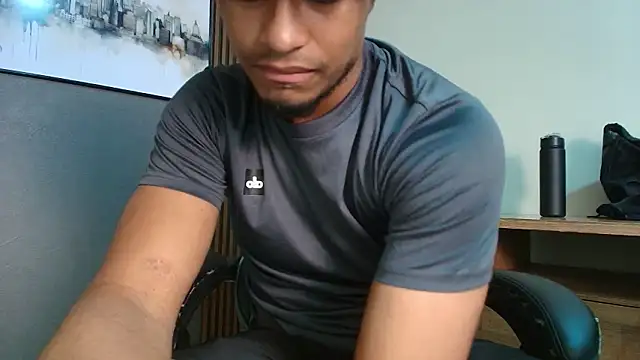 Snapshot of Kai_Moreno chatting on 28, 2, 2026 Kai Moreno online show from 28, 2, 2026