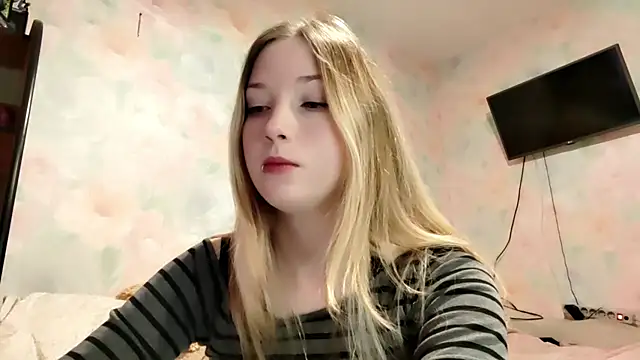 TiaBIanks online show from 16, 4, 2026