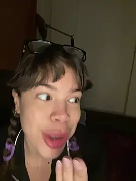 Brigitte01 online show from 7, 4, 2026