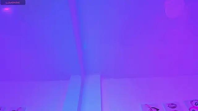 Madison Rosee online show from 28, 4, 2026