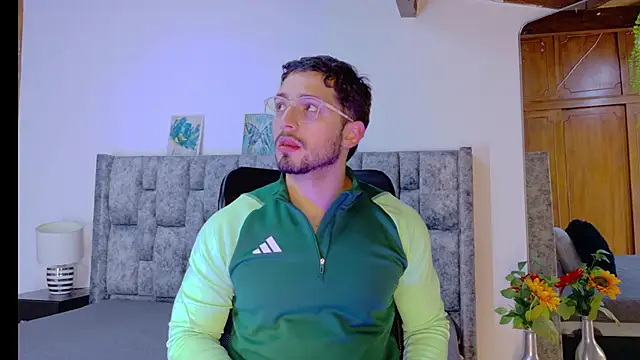 Snapshot of NICK_MOSS_ chatting on 13, 2, 2026 NICK MOSS online show from 13, 2, 2026