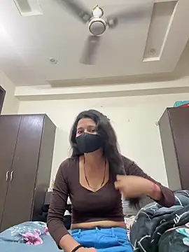 raavigirl online show from 26, 3, 2026