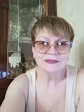 Snapshot of SophieBurns chatting on 27, 5, 2026 SophieBurns online show from 27, 5, 2026