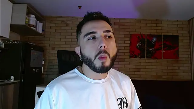 Snapshot of dave_wolf7 chatting on 21, 2, 2026 dave wolf7 online show from 21, 2, 2026