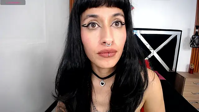 Snapshot of FRANCESCA_LOVE_ chatting on 1, 4, 2026 FRANCESCA LOVE online show from 1, 4, 2026