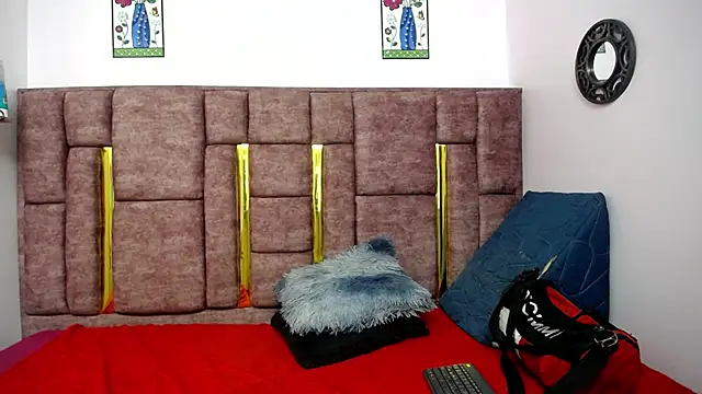Snapshot of FRANCESCA_LOVE_ chatting on 2, 5, 2026 FRANCESCA LOVE online show from 2, 5, 2026