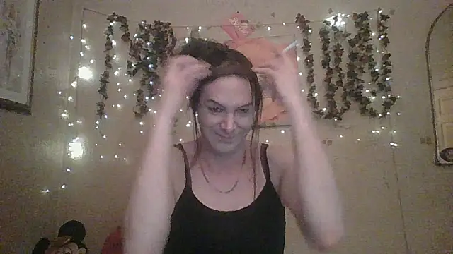 Snapshot of sillymillie4 chatting on 21, 4, 2026 sillymillie4 online show from 21, 4, 2026