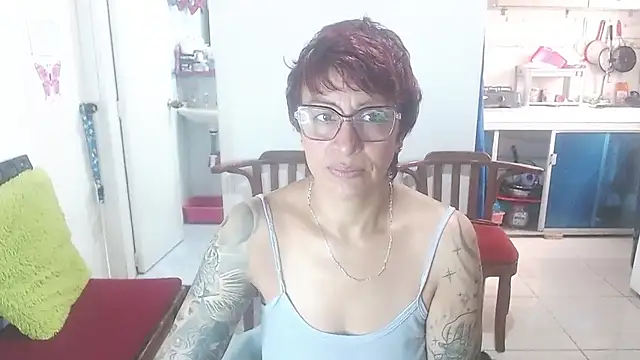 Snapshot of Charlotte_gray_ chatting on 18, 4, 2026 Charlotte gray online show from 18, 4, 2026