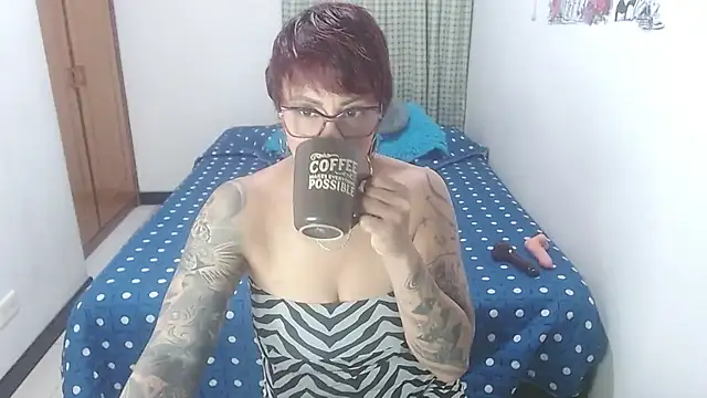 Snapshot of Charlotte_gray_ chatting on 21, 4, 2026 Charlotte gray online show from 21, 4, 2026
