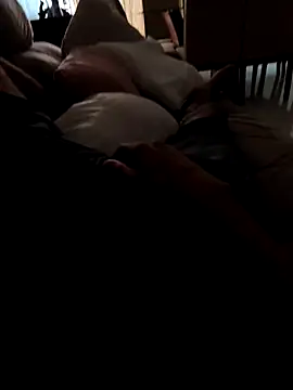 MOREN044 online show from 5, 4, 2026