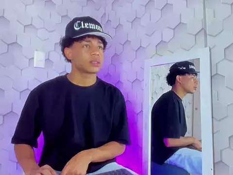 Snapshot of 777_dmz_ chatting on 10, 2, 2026 777 dmz online show from 10, 2, 2026