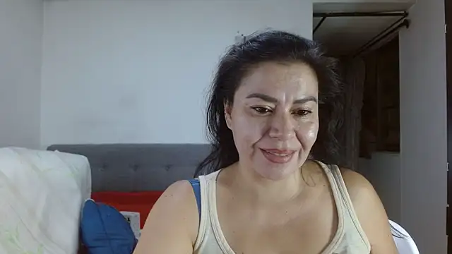 Karo sexy online show from 14, 2, 2026