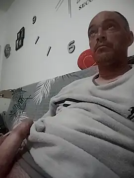 Snapshot of circott chatting on 18, 3, 2026 circott online show from 18, 3, 2026