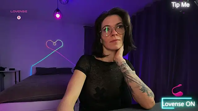 Snapshot of Katy_Kar chatting on 6, 2, 2026 Katy Kar online show from 6, 2, 2026