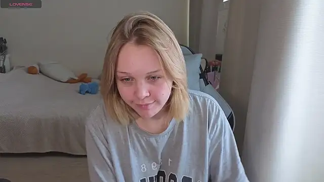 Snapshot of Jenifer_lo chatting on 10, 5, 2026 Jenifer lo online show from 10, 5, 2026