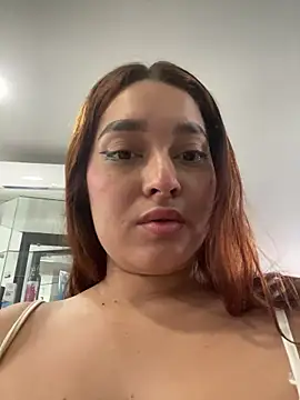 Snapshot of Emily_Harpeer chatting on 1, 3, 2026 Emily Harpeer online show from 1, 3, 2026