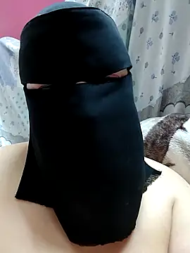 Snapshot of Warda_Egy chatting on 29, 4, 2026 Warda Egy online show from 29, 4, 2026