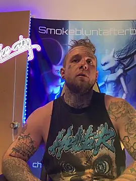 Smokebluntafterblunt online show from 28, 3, 2026