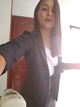 Snapshot of Paola_andrade chatting on 25, 2, 2026 Paola andrade online show from 25, 2, 2026