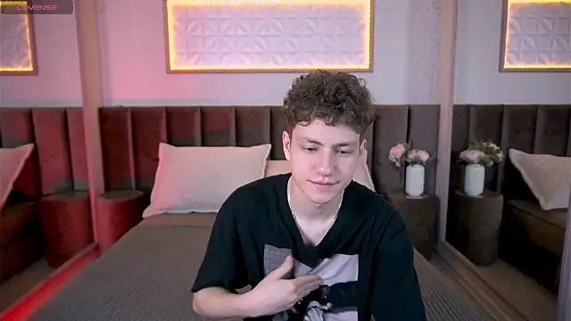 Snapshot of StefanBev chatting on 11, 2, 2026 StefanBev online show from 11, 2, 2026