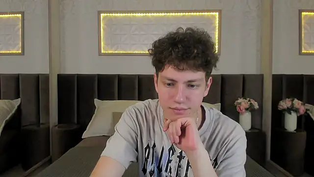 Snapshot of StefanBev chatting on 27, 2, 2026 StefanBev online show from 27, 2, 2026