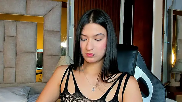 Snapshot of AgathaSanderhs_ chatting on 13, 2, 2026 AgathaSanderhs online show from 13, 2, 2026